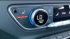 Audi Q5 40 TDI Quattro S Line 5dr S Tronic Diesel Estate